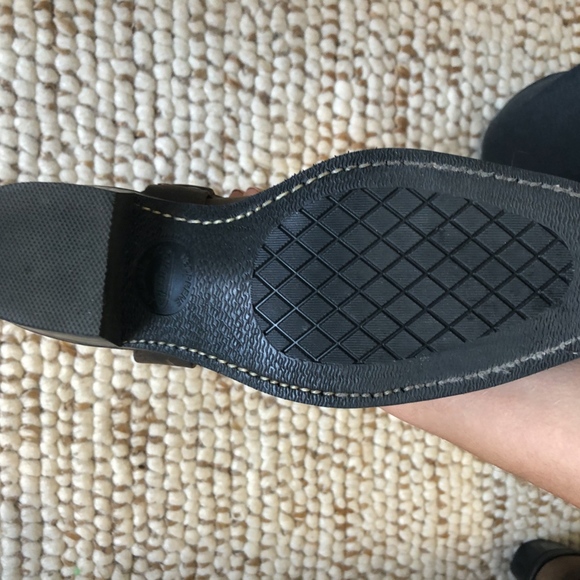 Frye Tan Harness Boots, Like New - Size 7 - Picture 2 of 6